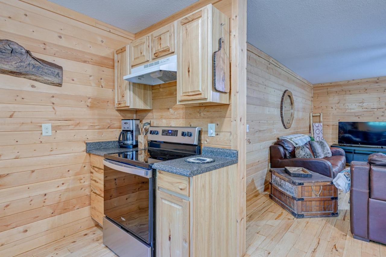 Smoky Mountain Cabin With Camping Area And Fire Pit! Whittier Екстериор снимка