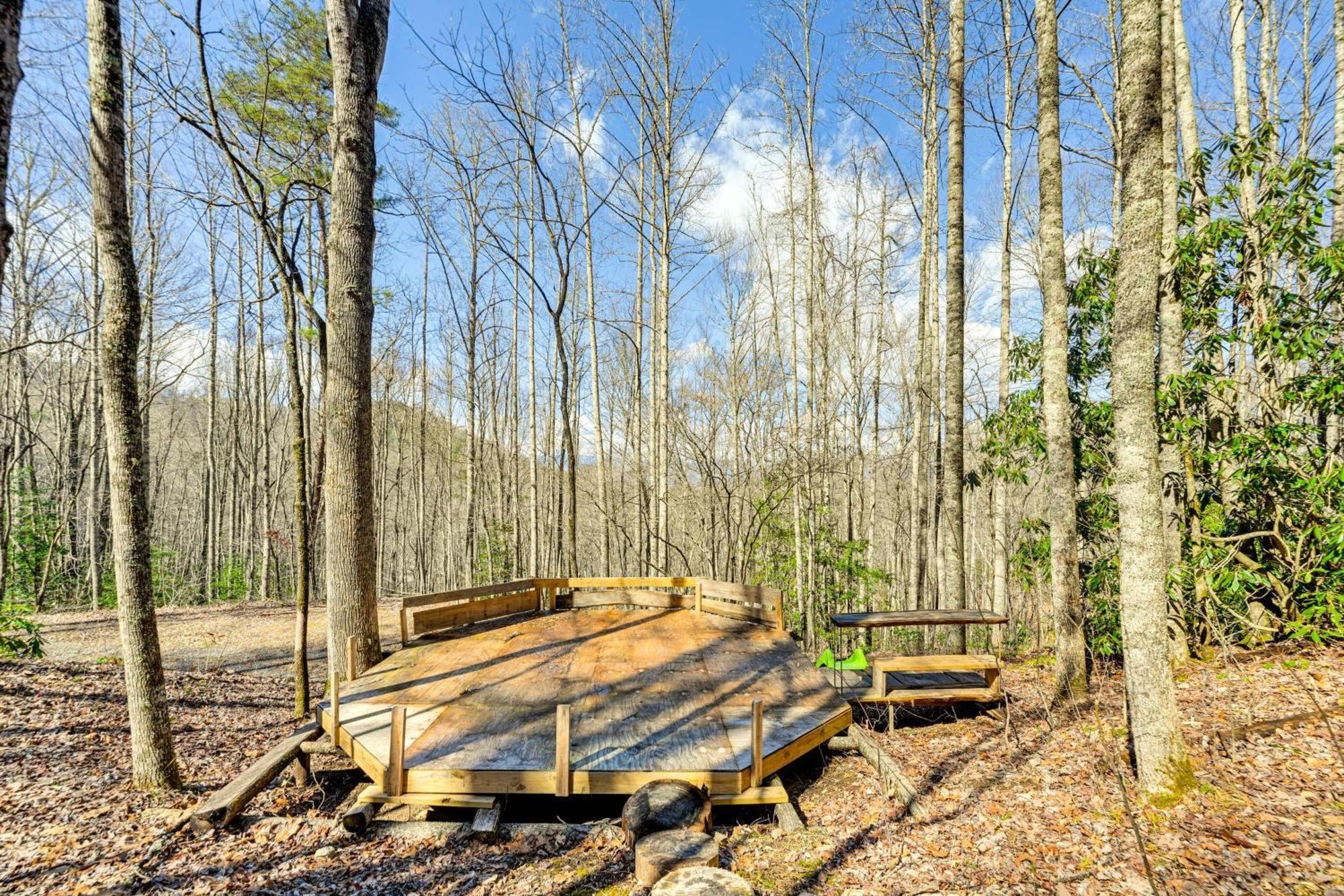 Smoky Mountain Cabin With Camping Area And Fire Pit! Whittier Екстериор снимка